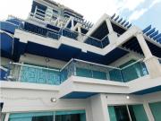 ¡Vive el Lujo! Exclusivo Apartamento con Vista al Mar en...