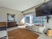 ☀️ ¡Vive el lujo frente al mar en Peninsula Tower I,...