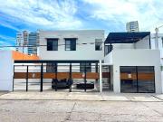 ¡vive el paraíso a solo pasos del mar en mazatlán! ️✨