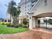 VIVE EN EL BARRIO INGLÉS EN UN TOWNHOUSE CON FULL AMENITIES