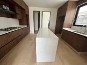 Vive en el lujo de LA VISTA RESIDENCIAL