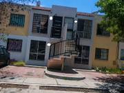 VIVE EN EL MARQUES PERO DENTRO DE LA CIUDAD, DUPLEX...