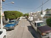 ¡Vive en Elegante y amplia casa en remate en Col. Del...