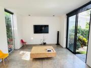 Vive en un entorno seguro y exclusivo