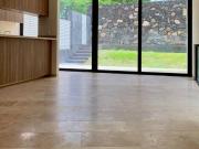 Vive en Zima Zibatá: Planta baja con jardín amplio y...