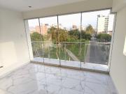 Vive frente a parque en Los Olivos 96m2 balcón Estreno
