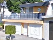 Vive frente al Bosque: Paseo del Bosque 39