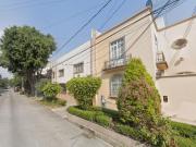 CASA EN VENTA EN LA QUEMADA 42: MAJESTUOSIDAD, ESTILO...