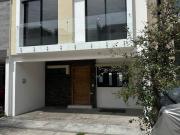 Vive rodeado de la naturaleza y de lujo, Fracc Vitana....