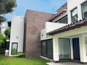 Vive Rodeado de Naturaleza y Exclusividad – Casa en...