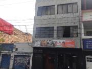 Viven en este apto con la comodidad de sus espacios...