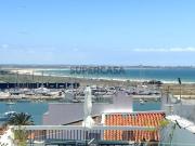 Vivenda no centro histórico de Lagos com terraço e vista mar