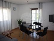 Viver o Encanto da Nazaré – Apartamento T2 com Varanda e...