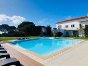 Viver ou investir? 3 Apartamentos com piscina na...