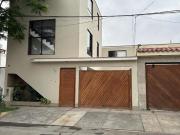 Vives cómodo + generas ingresos: Casa 176 m² con dúplex...