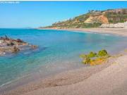 Vivienda a un paso de la playa y de todos los servicios