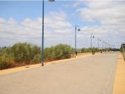 VIVIENDA ADOSADA EN BARRIADA DE CANELA