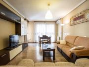 Vivienda amueblada muy centrica, con 3 hab y 2 baños con...