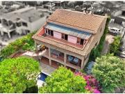 Vivienda con grandes espacios, piscina y vistas al...