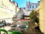 Vivienda con licencia turística y terraza privada en...