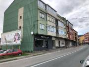 Vivienda con negocio de cafetería en Meira Moaña: Un...