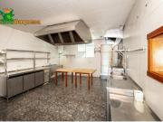 VIVIENDA con RESTAURANTE en planta baja