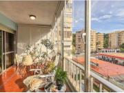 Vivienda con terraza amplia a pocos metros del mar en...