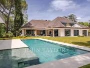 Vivienda de alto standing de 1148 m2 en venta...