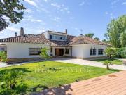 Vivienda de alto standing de 1432 m2 en venta...