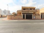 Vivienda de alto standing de 279 m2 en venta Torrevieja,...