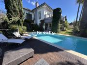 Vivienda de alto standing de 300 m2 en venta Marbella,...