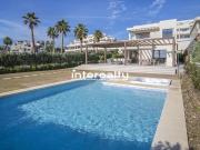 Vivienda de alto standing de 371 m2 en venta Estepona,...