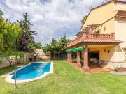 Vivienda de alto standing de 434 m2 en venta Marbella,...