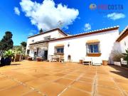 Vivienda de alto standing de 436 m2 en venta Almuñécar,...