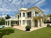 Vivienda de alto standing de 478 m2 en venta Marbella,...