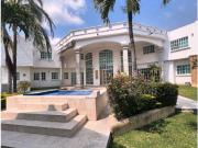 Vivienda de alto standing en venta Atlatlahucan, México