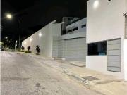 Vivienda de lujo en venta Nueva Caracas, Venezuela