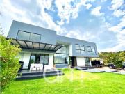 Vivienda de alto standing en venta Chía, Colombia