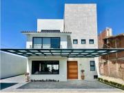 Vivienda de alto standing en venta Metepec, Estado de México