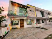 Vivienda de alto standing en venta Zapopan, México