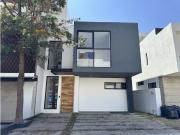 Vivienda de alto standing en venta Zapopan, México