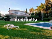 Vivienda de lujo de 1138 m2 en venta Marbella, España