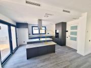 Vivienda de lujo de 221 m2 en venta Cerdanyola del...