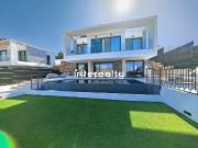 Vivienda de lujo de 316 m2 en venta Estepona, Andalucía