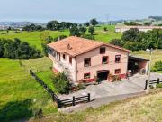 Vivienda de lujo de 360 m2 en venta Torrelavega, Cantabria