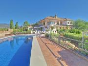 Vivienda de lujo de 465 m2 en venta Estepona, España