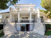 Vivienda de lujo de 558 m2 en venta Marbella, España