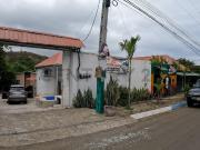 ¡Vivienda de lujo en venta con piscina y suites privadas!