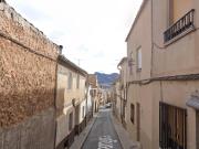 VIVIENDA EN JUMILLA