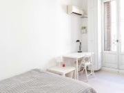 Vivienda en piso de 12 habitaciones en Sol, Madrid